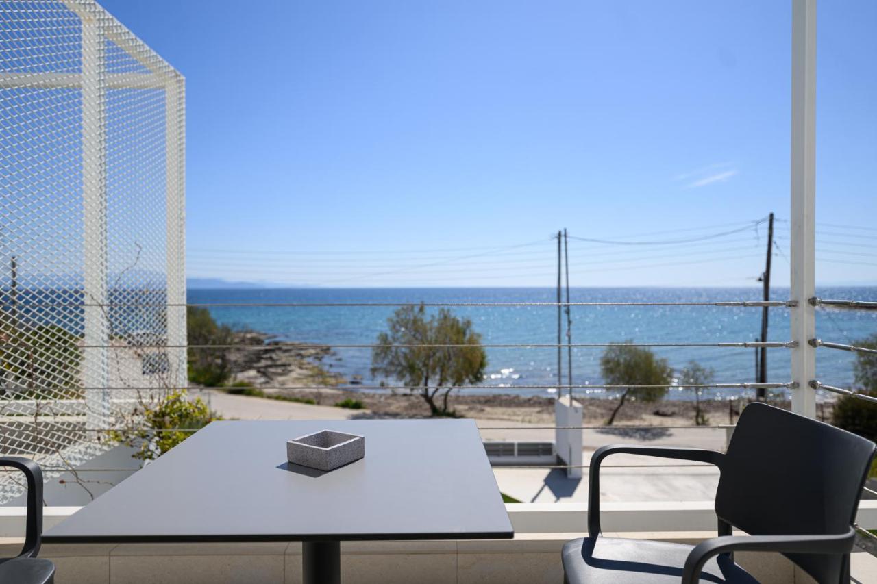 Cubes On The Beach Athens Airport Loútsa Exterior foto